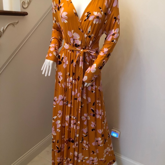 Motherhood Maternity Floral Long Sleeve Maxi Dress - Picture 3 of 9